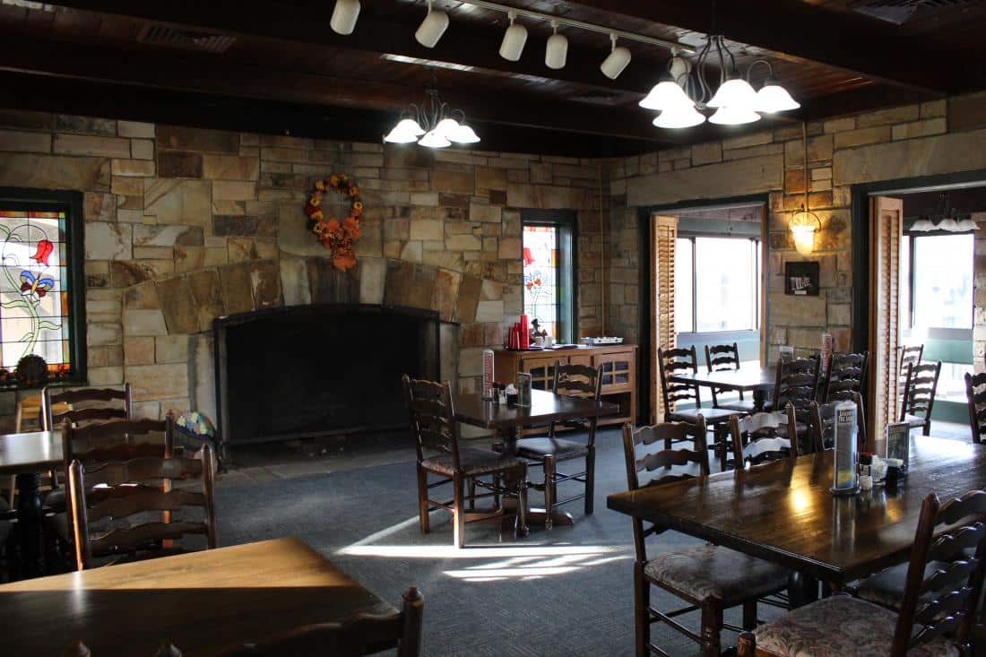 Mountain Inn Restaurant at DeSoto State Park