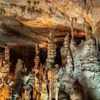 Cathedral Caverns State Park