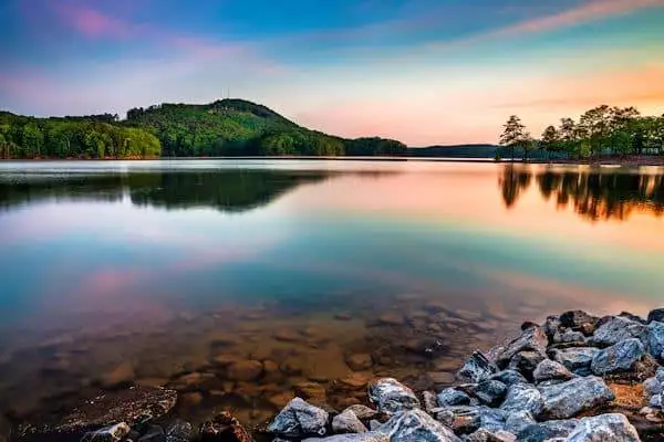 sunrise over lake in a state park near atlanta georgia