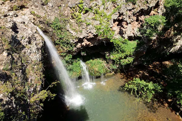 overhead view of waterfall at natural falls state park in oklahoma
