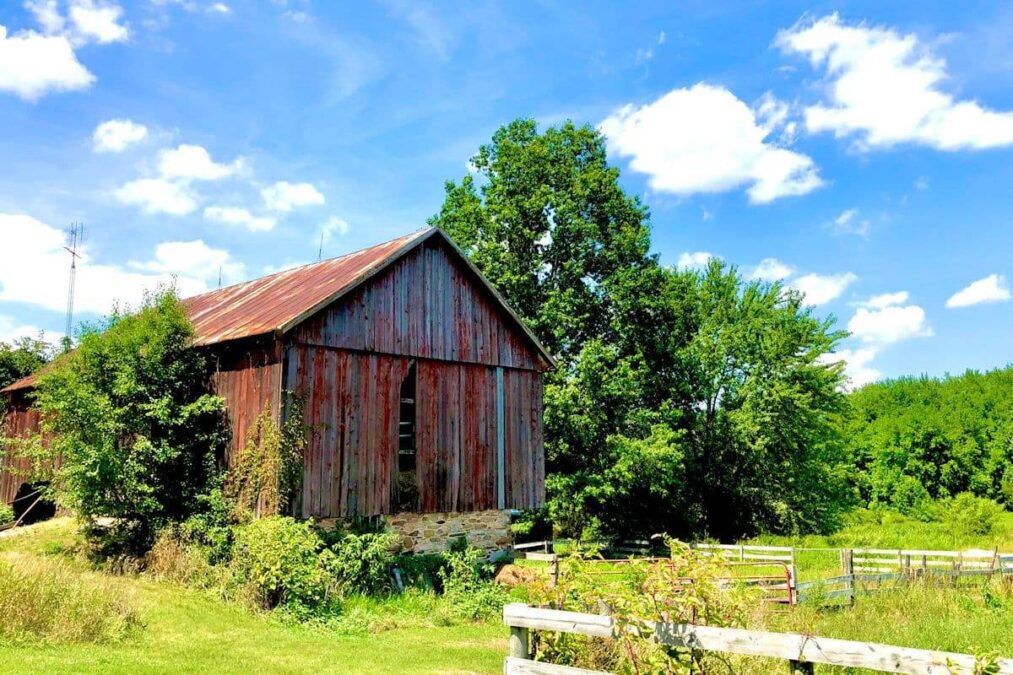 5 State Parks Near Hagerstown, Maryland 1 historic barn in a state park near hagerstown maryland