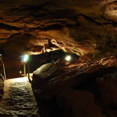 Alabaster Caverns State Park