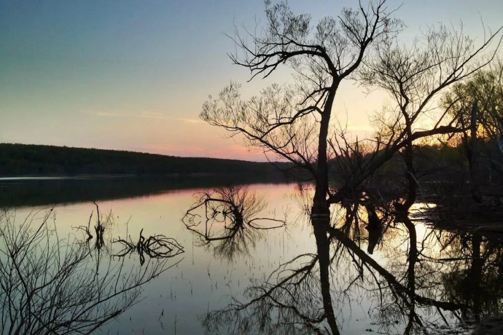 Arrowhead Area at Lake Eufaula State Park 1 sunset over the water at arrowhead state park in oklahoma