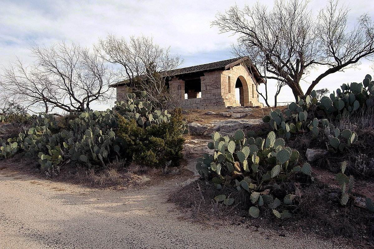 pavilion at big spring state park in texas