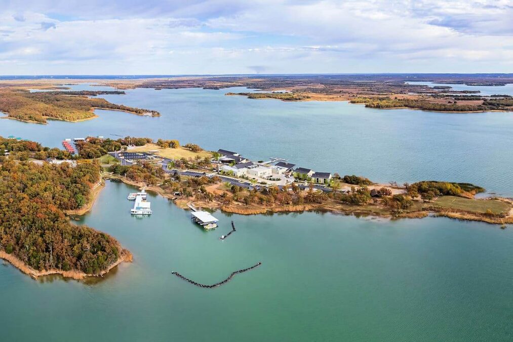 aerial view of lake murray state park in oklahoma