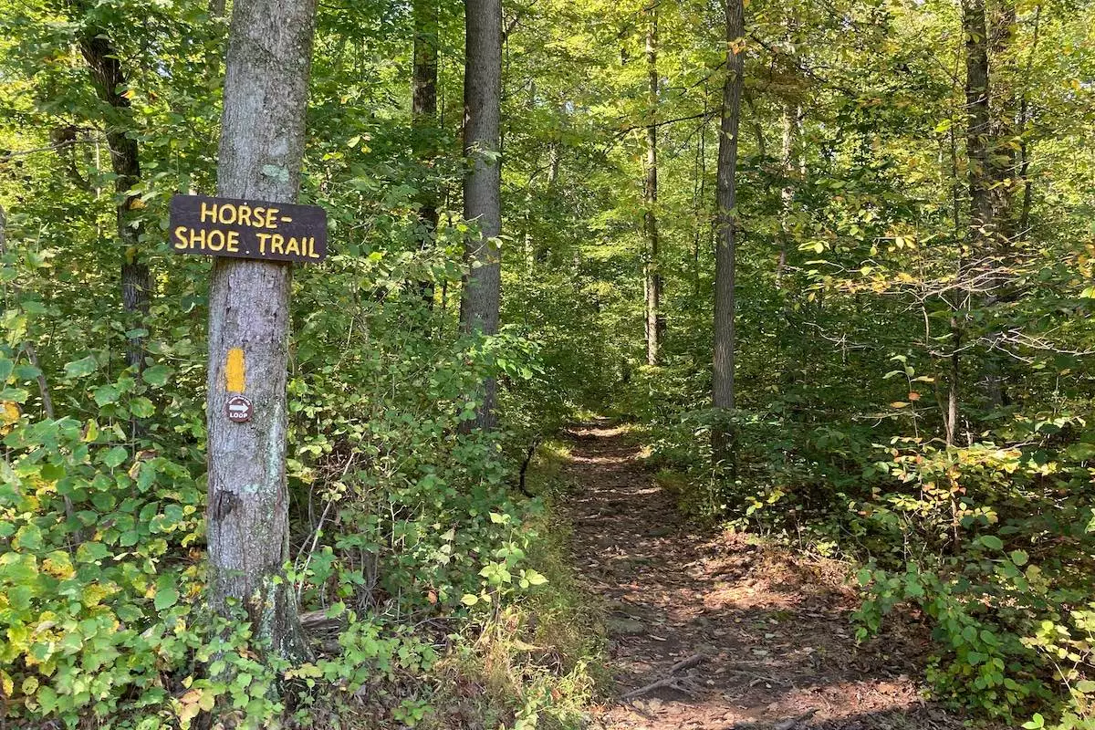 sign for horseshoe trail at French Creek State Park