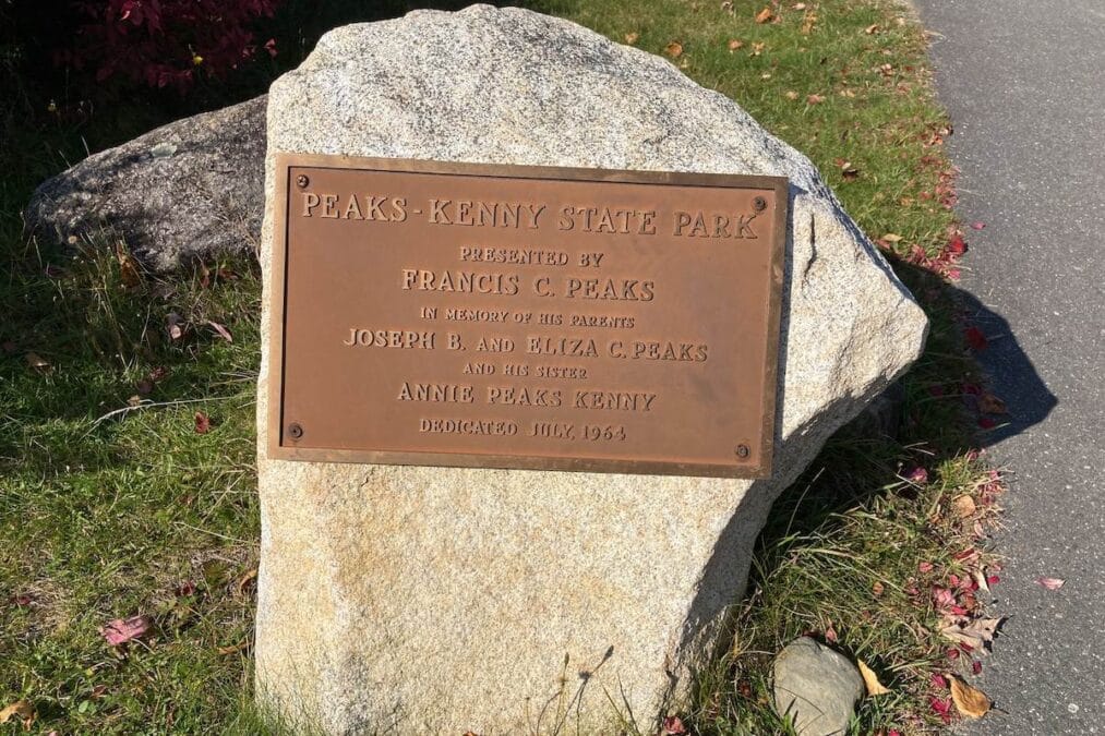 Peaks-Kenny State Park 4 bronze plaque on a granite boulder dedicating Peaks-Kenny State Park