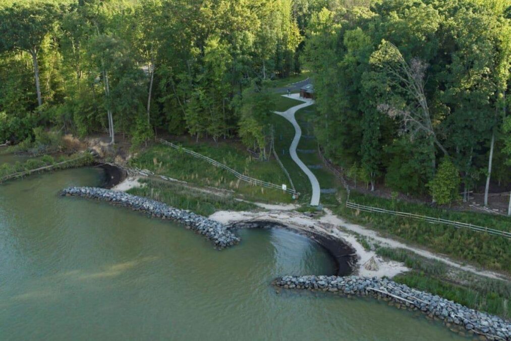 A view of the Widewater State Park small boat launch from above the Potomac River