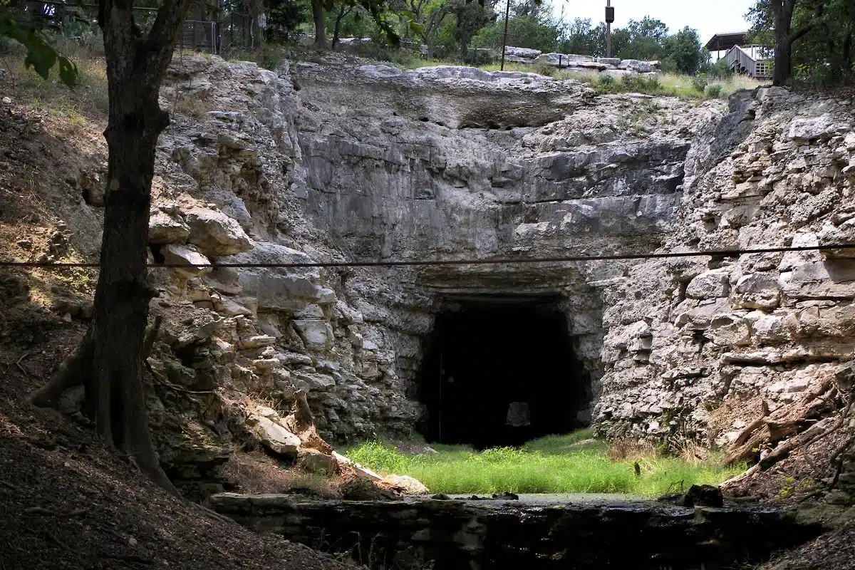 Old Tunnel State Park
