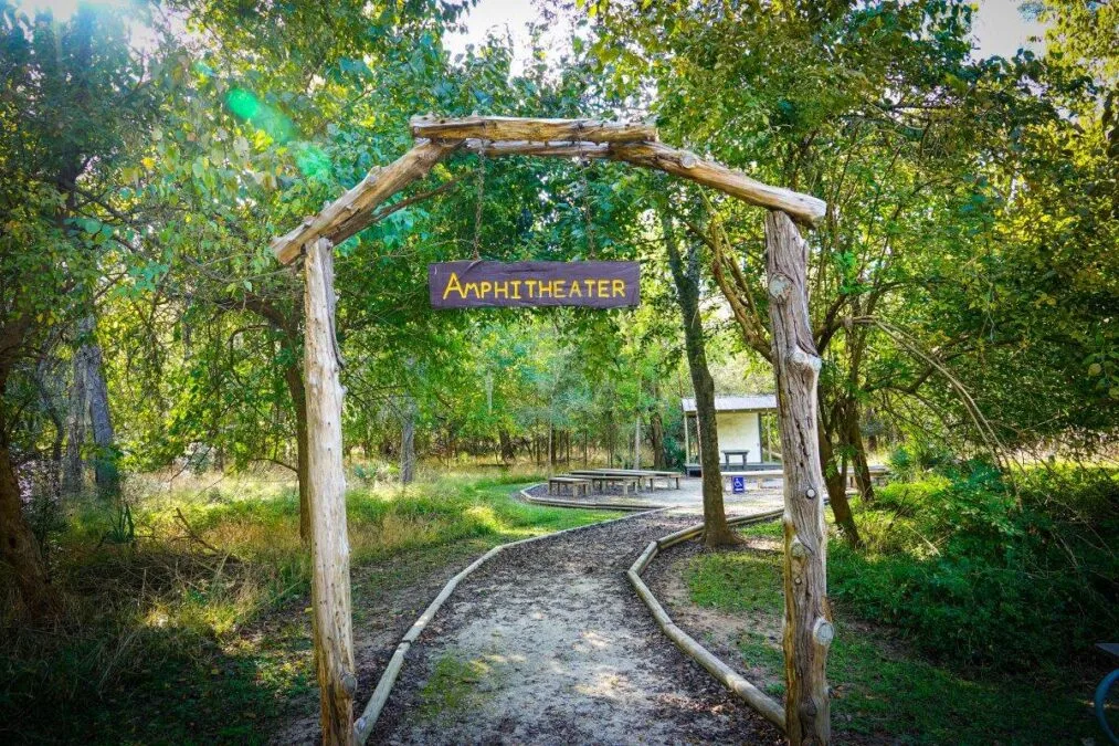Amphitheater sign at Stephen F. Austin State Park