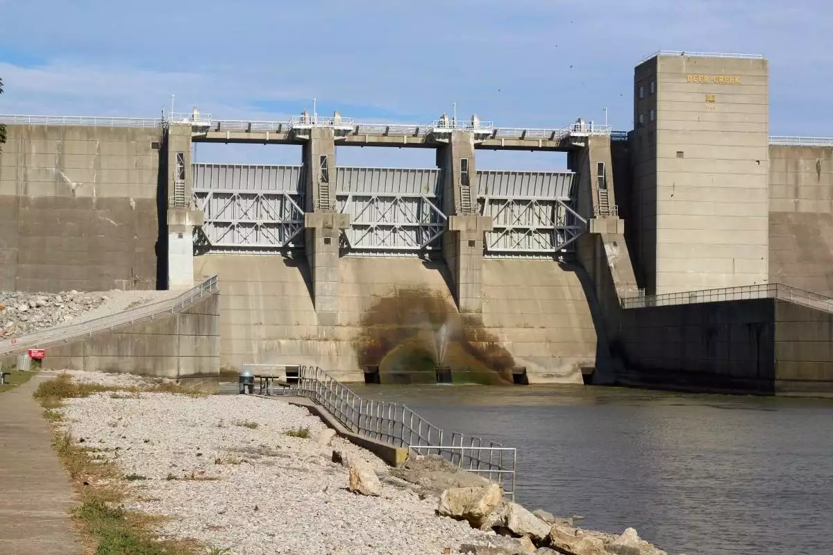 the dam at Deer Creek State Park