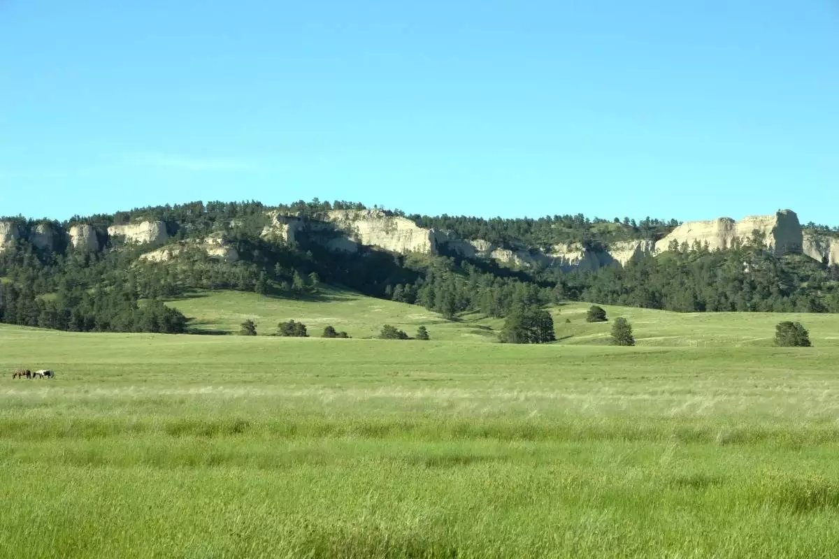 Red Cloud Buttes in the background at Fort Robinson State Park