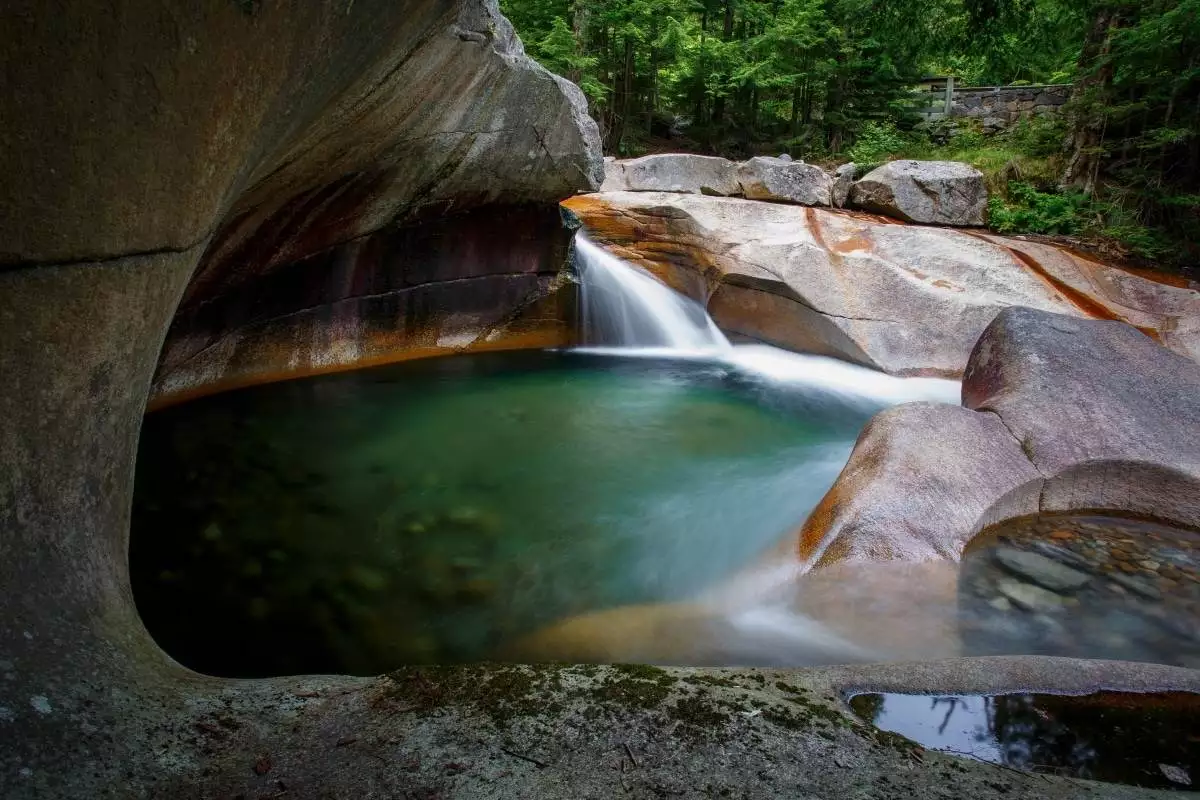 Franconia Notch State Park 5 The Basin at Franconia Notch State Park