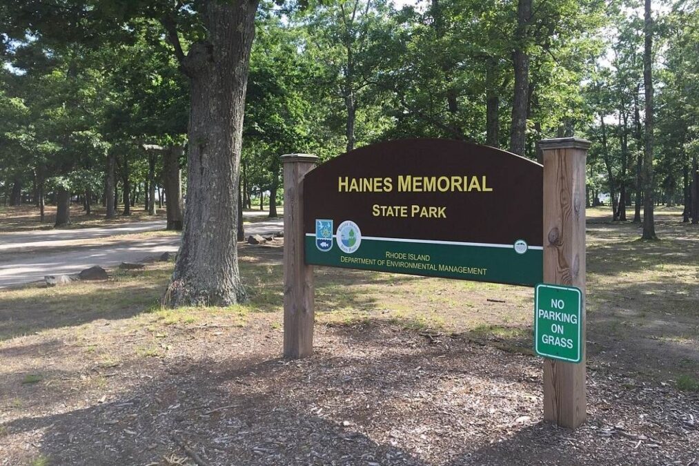Haines Memorial State Park sign, Barrington, Rhode Island