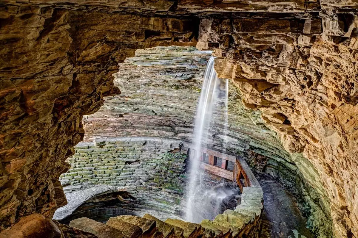 stairs winding around Cavern Cascade at Watkins Glen State Park