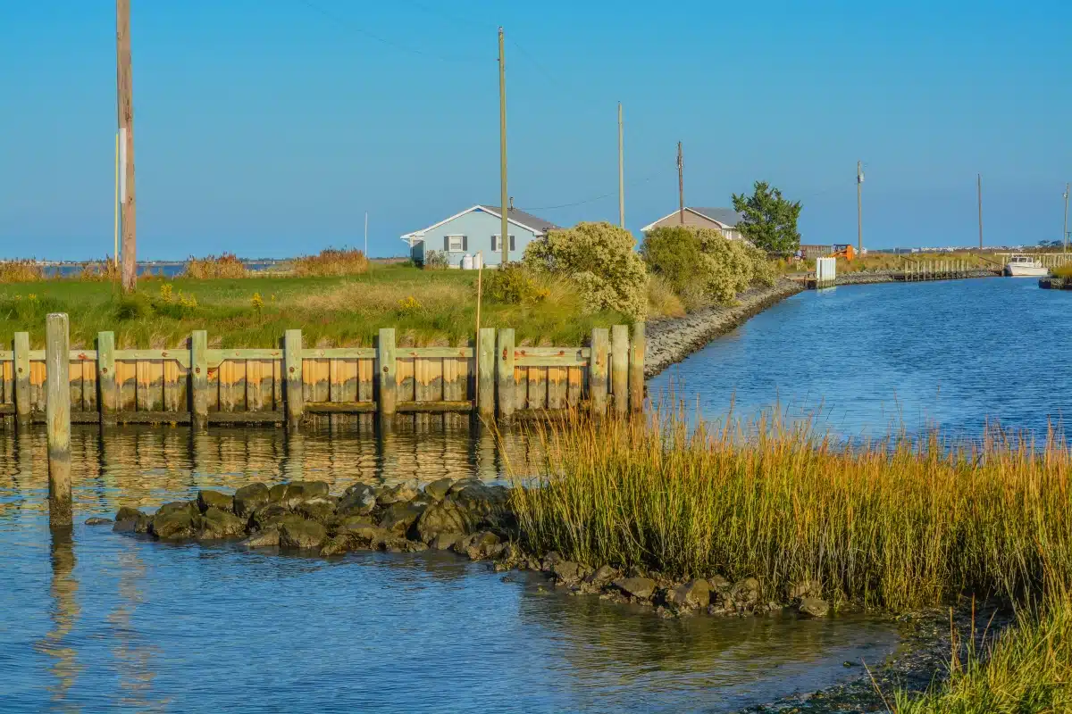 Holts Landing State Park