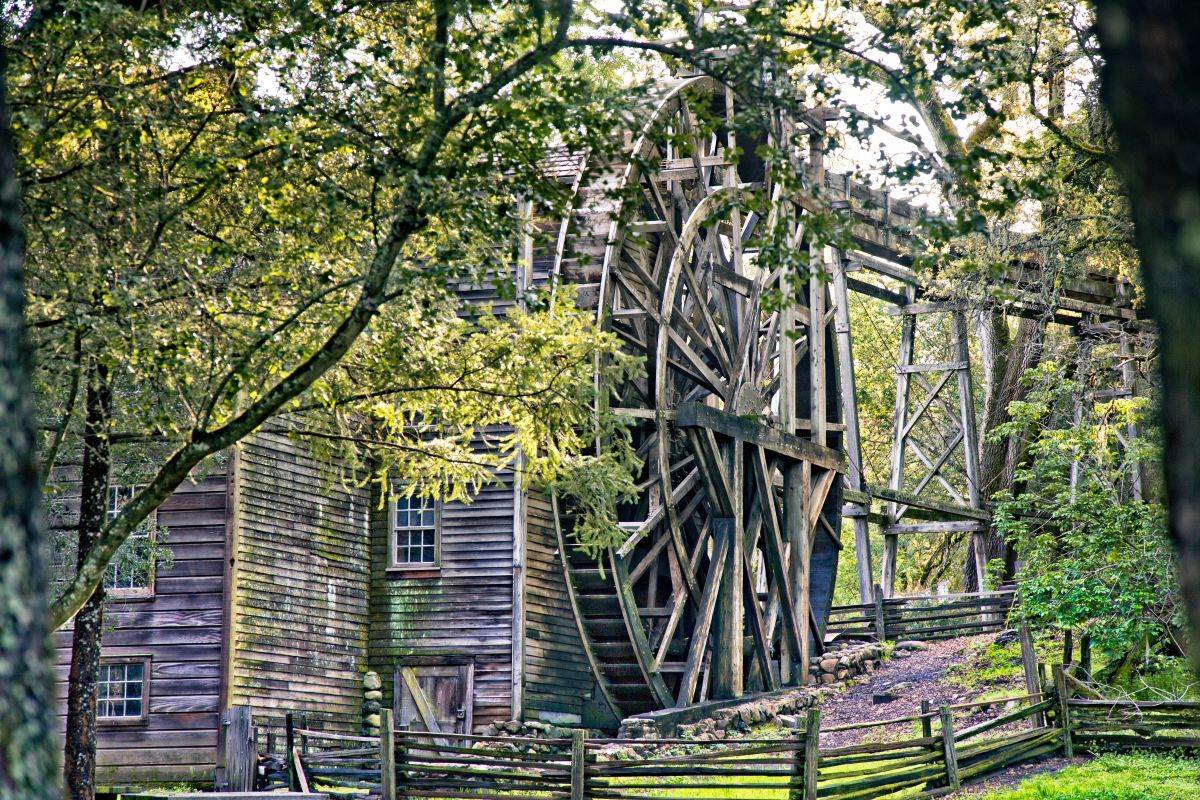 the waterwheel at Bale Grist Mill State Historic Park