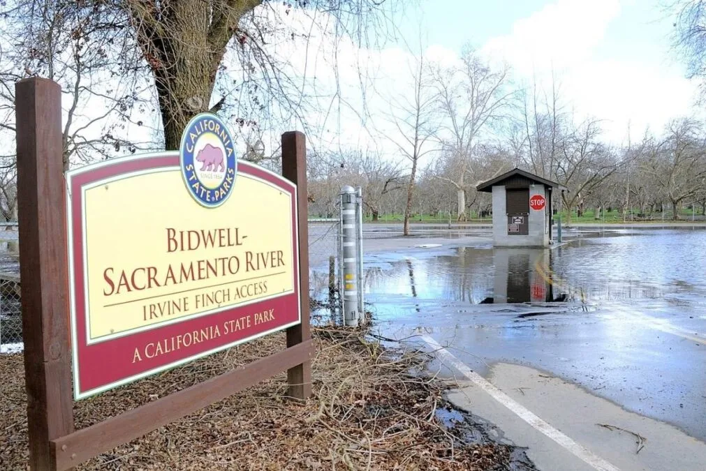 Bidwell–Sacramento River State Park entrance sign