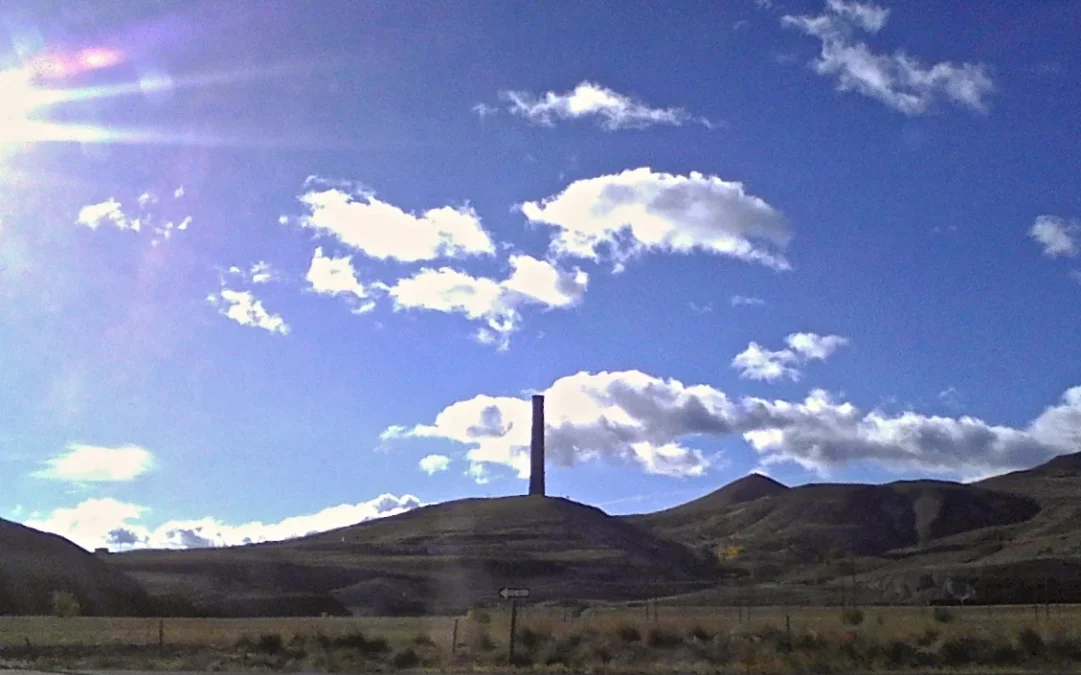 Anaconda Smelter Stack State Park (Montana)