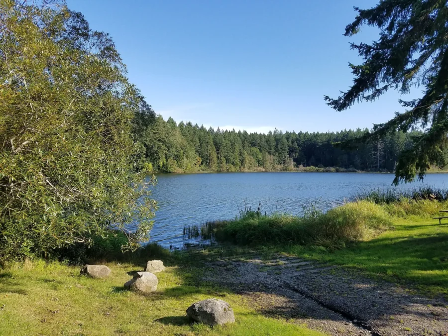 Anderson Lake at Anderson Lake State Park, Washington
