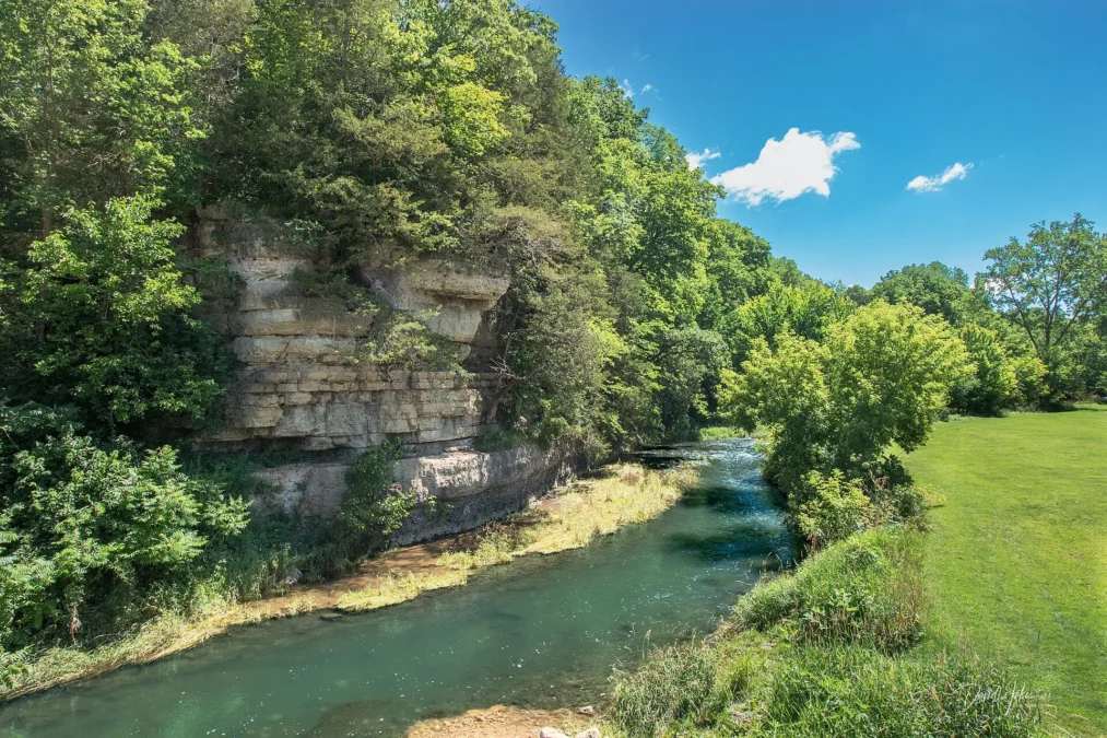 Apple River Canyon State Park 2 Apple River flowing past a limestone bluff in Apple River Canyon State Park, Illinois