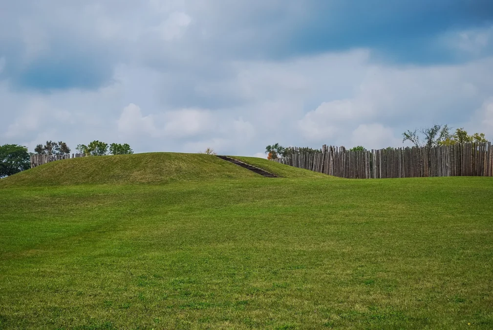 Aztalan State Park 2 Reconstructed platform mound and palisade at Aztalan State Park, Wisconsin