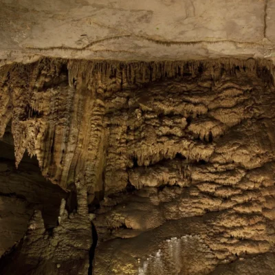Cathedral Caverns State Park