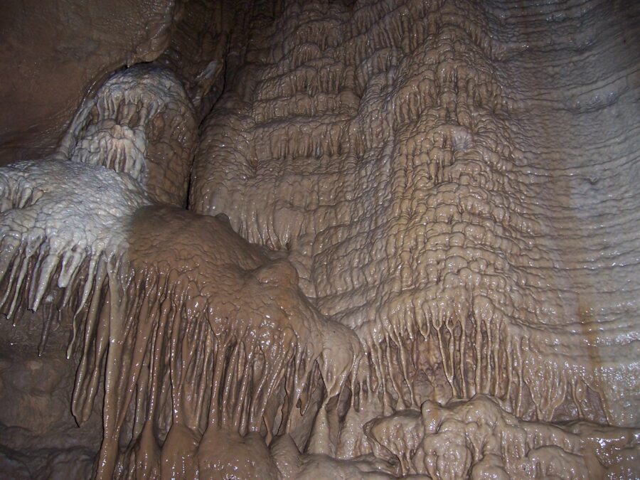 Illinois Caverns (Illinois) 46 Drapery and flowstone formations in the Chimney Dome of Illinois Caverns State Natural Area, Illinois