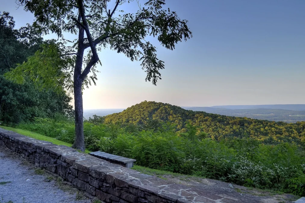View from the Monte Sano overlook in Monte Sano State Park, Huntsville, Alabama