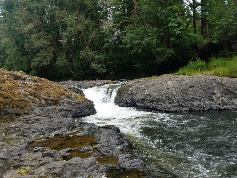 Rainbow Falls State Park 114 Rainbow Falls State Park (Washington)