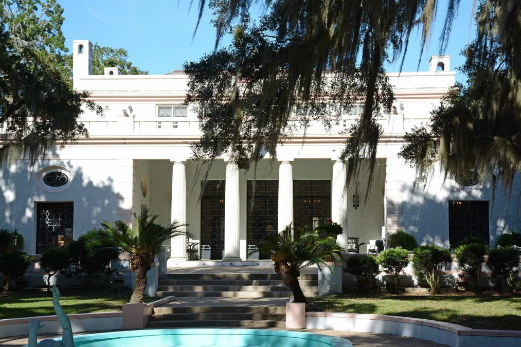 Reynolds Mansion on Sapelo Island (Georgia)