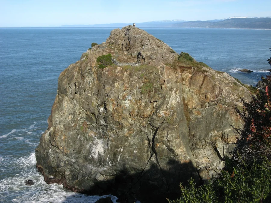 Wedding Rock at Sue-meg State Park, California