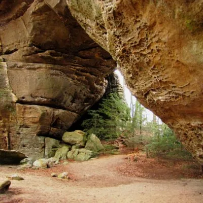 Twin Arches State Natural Area