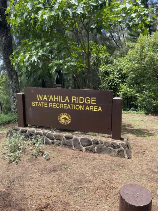 Waʻahila Ridge State Recreation Area 64 Waʻahila Ridge State Recreation Area (Hawaii)