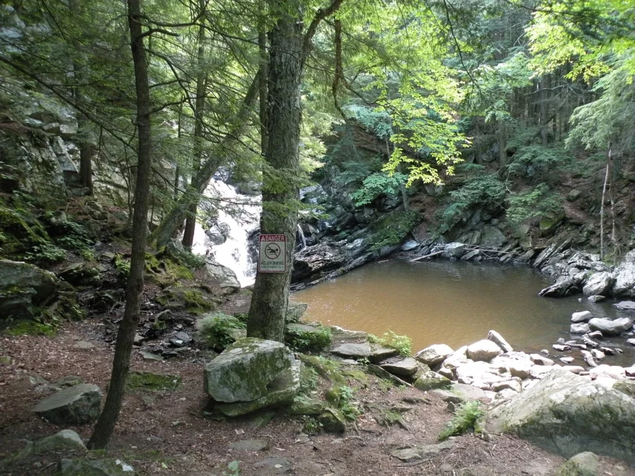 Wahconah Falls State Park (Massachusetts)